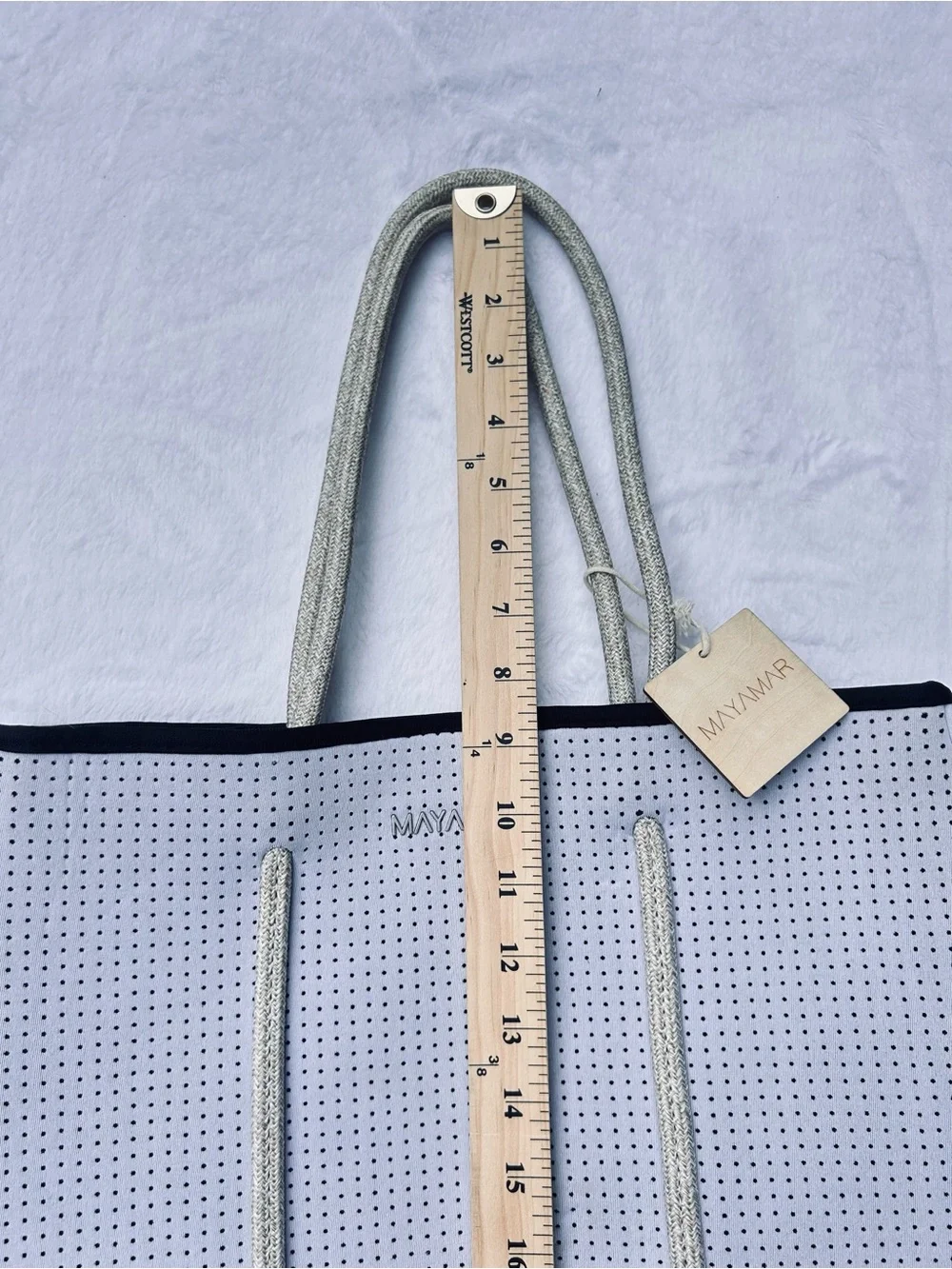 MAYAMAR Tote Bag Set Womens Light Gray Silver Perforated Rope Handles Hang Tag